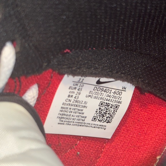 Nike Dunk High UNDERCOVER UDA Sneakers - Picture 8 of 10